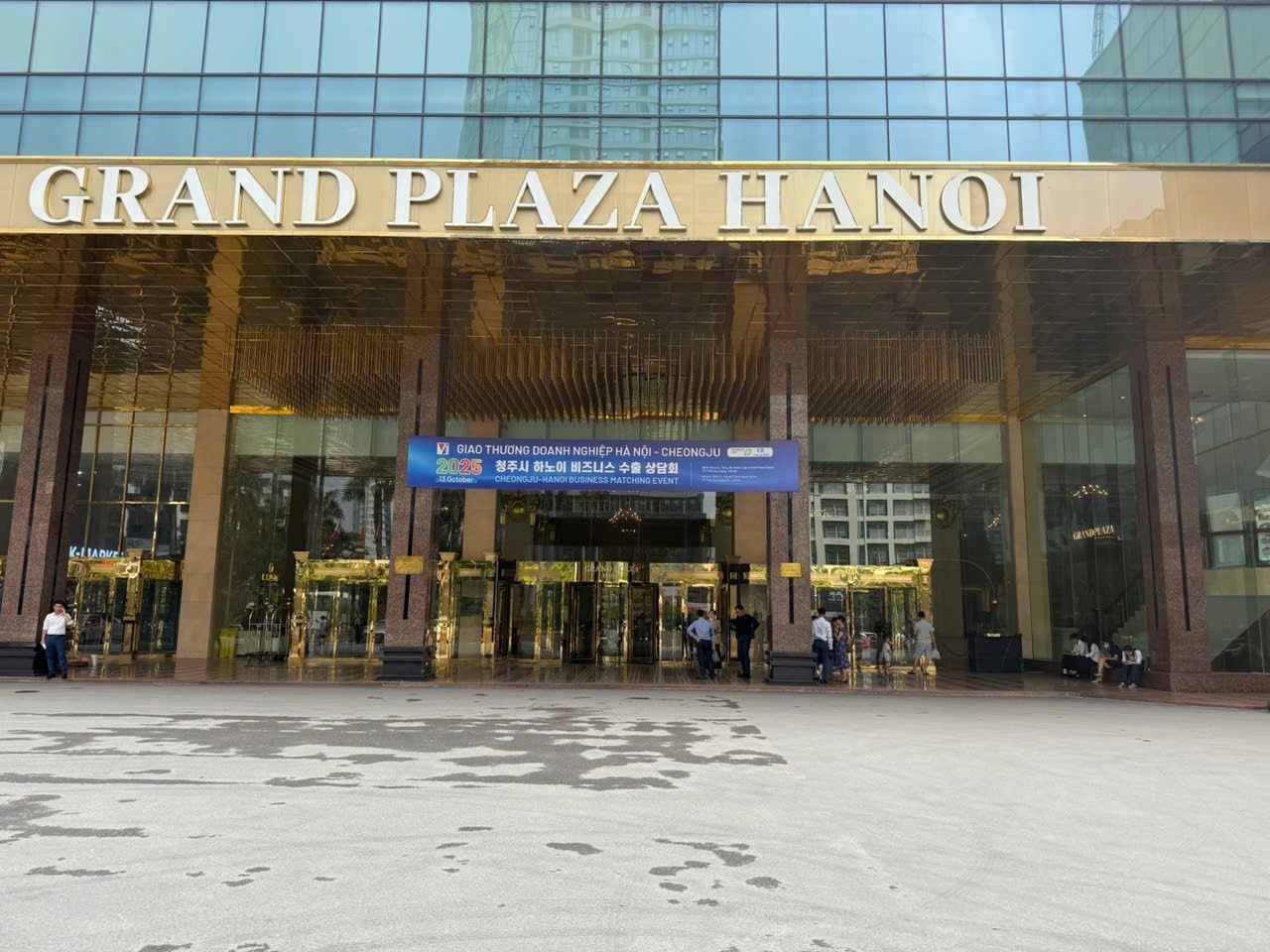 Grand Plaza Hanoi · Venue